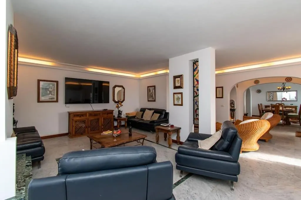 Villa Skylight. Wonderful 6 Bedroom Villa. أذيخي إسبانيا